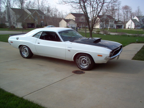 car and 340 012