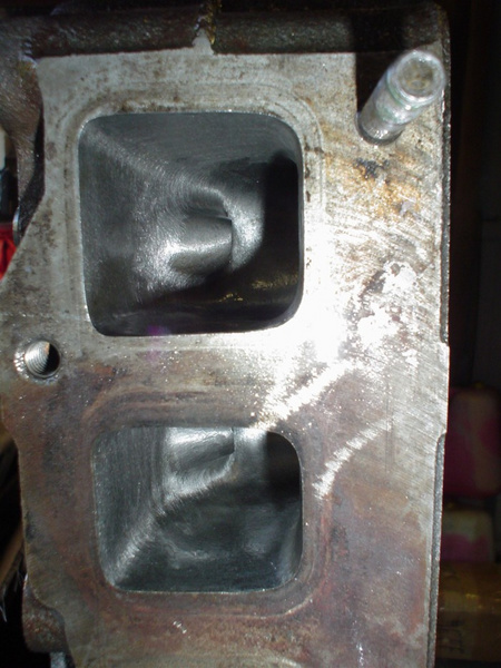 Hemi 6 ported head/ both ports