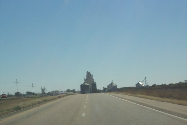 more road side grain elevators