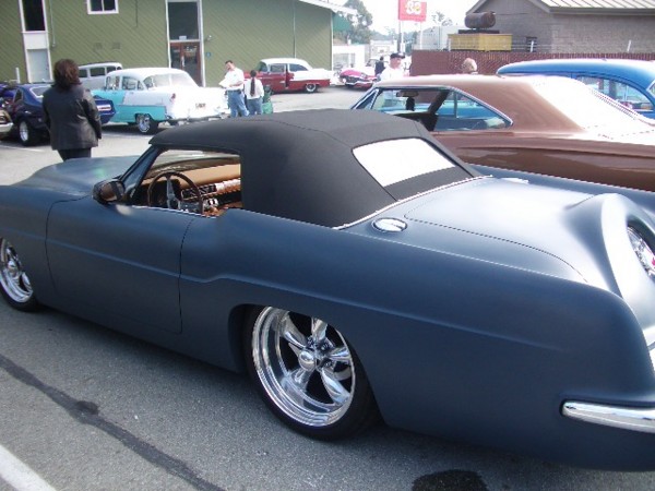 Louie's Lincoln, err i mean Jag.