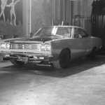 KIF 1043