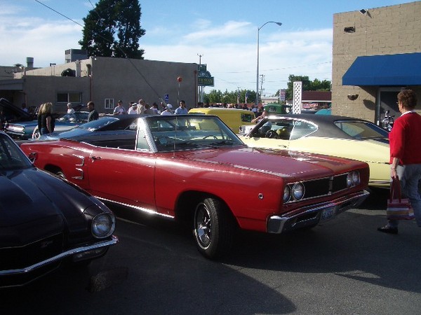 Mark Wakefield brought out his sweet Coronet vert.
