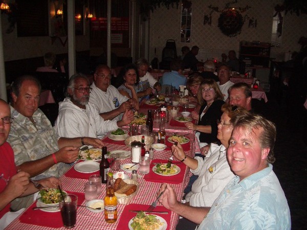 Then to end a fun day we all met for dinner at the Garden Club.