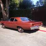 Mick stops by with his 472 HEMI powered 1979 roadrunner.
