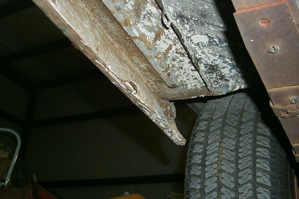 Texas car. Dirty, but not rusty