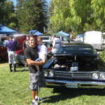Damon and Dante Flores dig the roadrunner too.