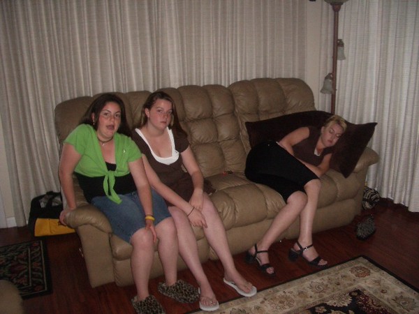 It's a sleepy Thanksgiving 2006