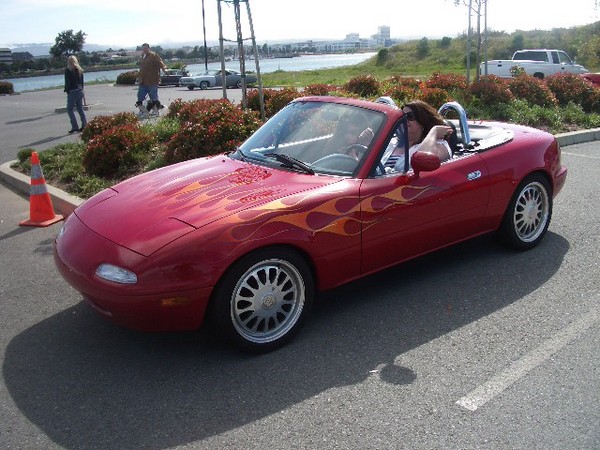 Sally and Deanna cruzed in the Miata today.