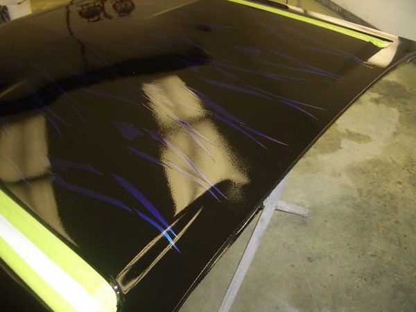 You can just see the tips of the flames change color as you move around them.
