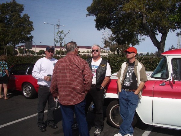 We will be heading up to the event with some local classic car enthusisits.