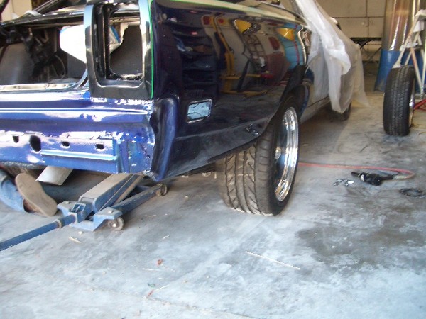 The roadrunner sits a little too high in the back and front as well. This will be changed soon.