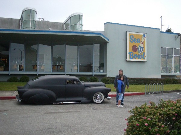 Matt and his daughter make the scene early!