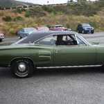Now here come's some GOOD (Read that to mean MOPARS!) cars.