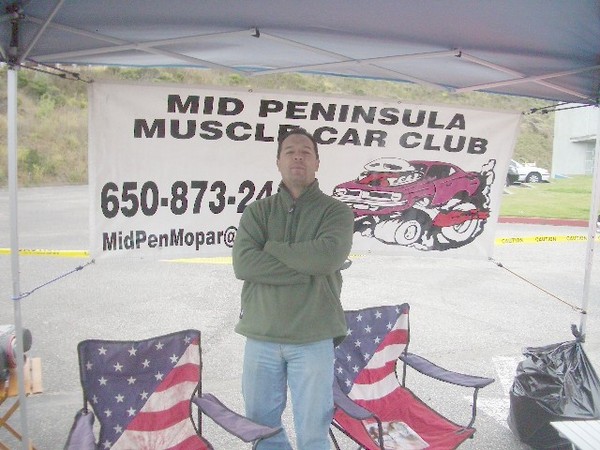 "LEO" of San Deigo stops by to hang out with us. He is a member off www.Moparts.com