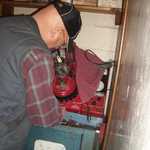 Henry tunes the roadrunner 2007 030