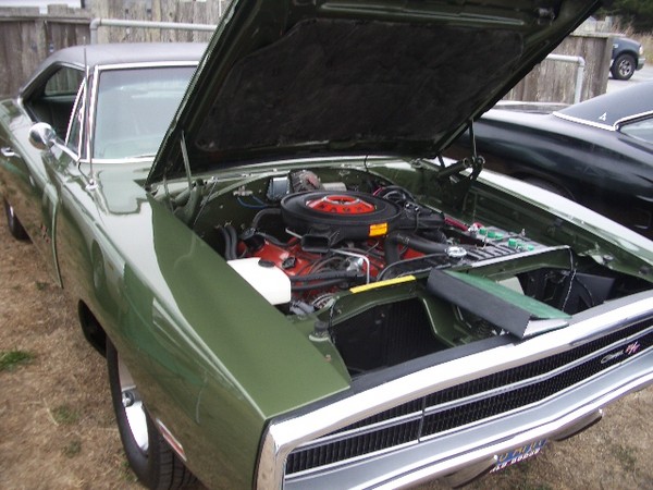 Mopars at the Pub 207