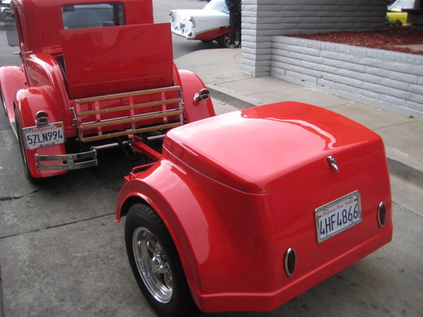 Frank now has a place to hold all the food and beer for the next car cruise.