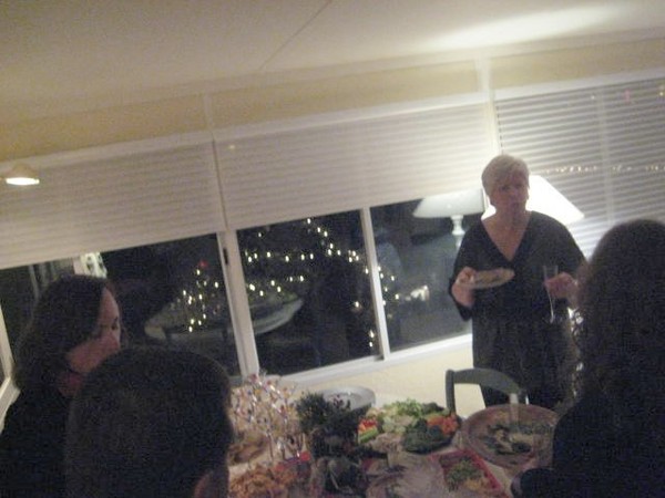 Darlene's Christmas party 2007 007