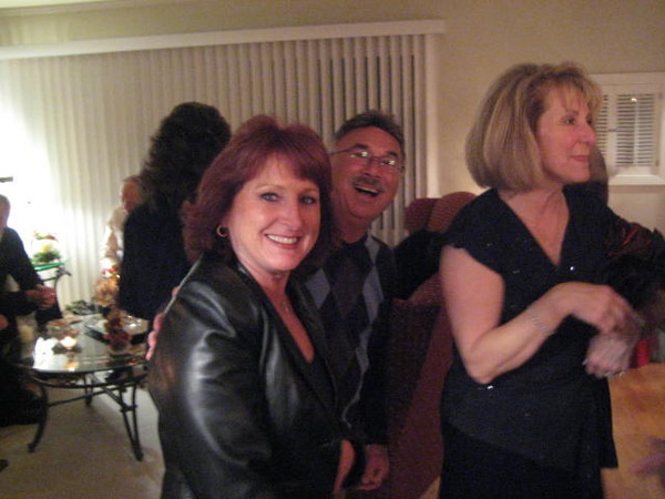 Darlene's Christmas party 2007 016