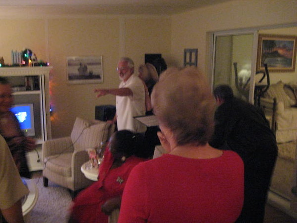 Darlene's Christmas party 2007 074