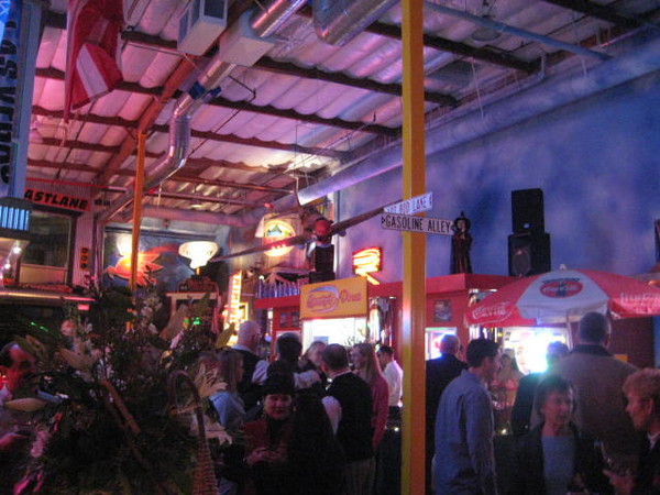 Sparky's 2007 Holiday party 004