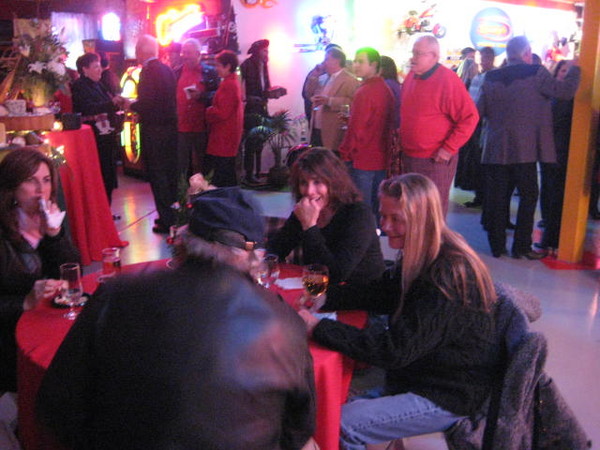 Sparky's 2007 Holiday party 058