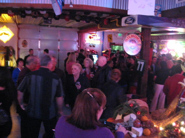 Sparky's 2007 Holiday party 060