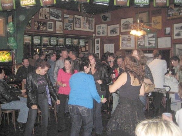 Ryan family fundraiser at Old Mollys roadhouse 2008 044