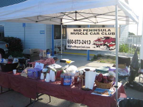 The MPM tent is all set up to feed the masses.