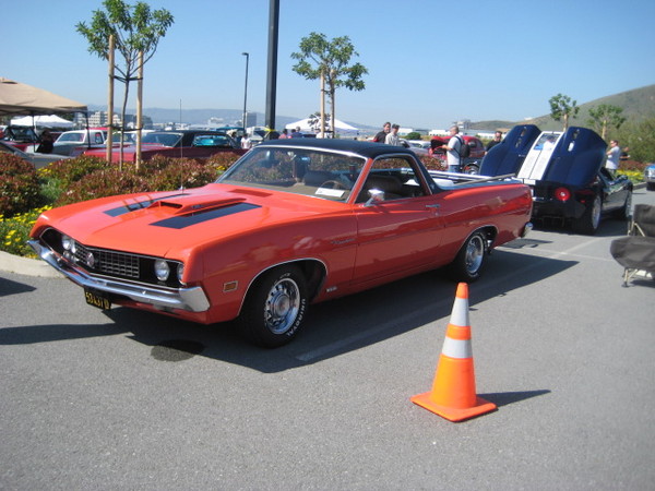 Derrick Ward Memorial car show 079