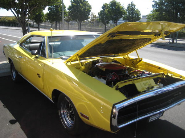 Mopart's member Ricky shows off his 70 440-6 charger.