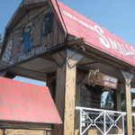The world's smallest house is on show for only a buck.