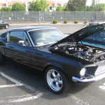 The new Dodge challenger comes to visit. 034