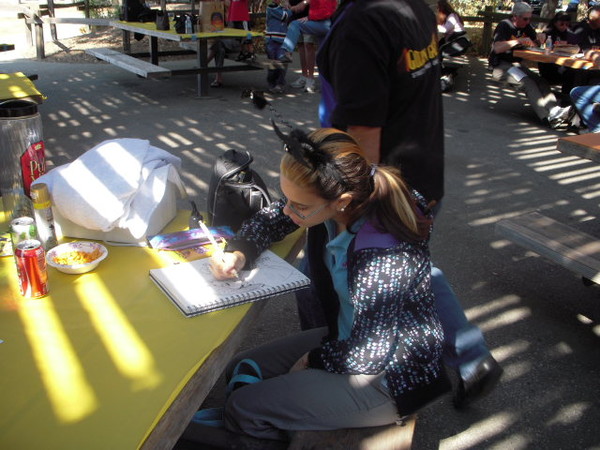 Patrica is an excelent artist and shows us some of her drawings.