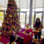 Santa arrives at the RMD House 028
