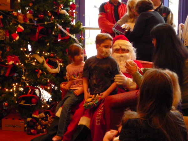 Santa arrives at the RMD House 044