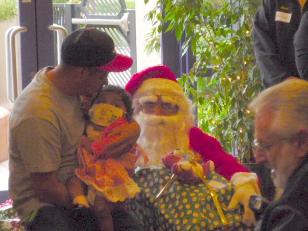 Santa arrives at the RMD House 057