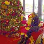 Santa arrives at the RMD House 078