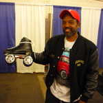 Dig them crazy skates!!