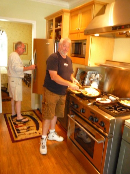 Who likes to cook? Stu likes to cook!