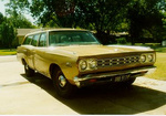 '68 Satellite 9 passenger wagon. 440 Six Pack, auto, P/S, P/B, A/C, luggage rack, third seat, 2-way tail gate. With 3.55's and @ 4580 pounds it ran 14.74@94.6
This is the wagon that Dave W. owns.
