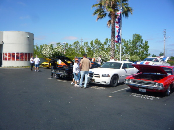 AutoWest Dodge show 2009 086