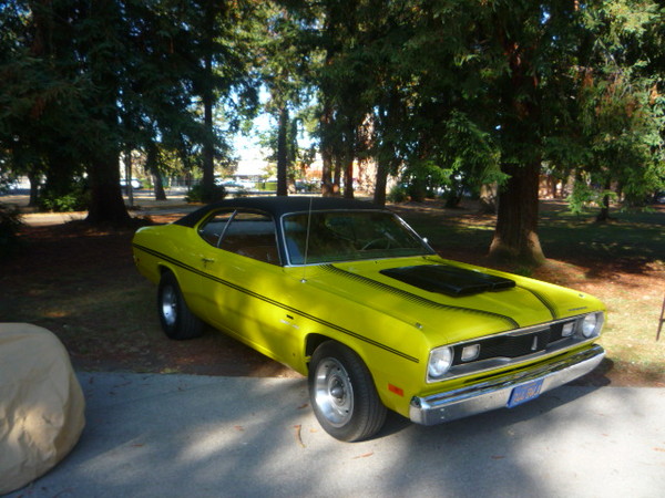 A totally bitch'n Duster!