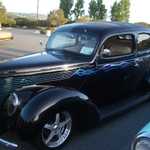 Mark Marx just painted these cool flames on his 37 Ford.