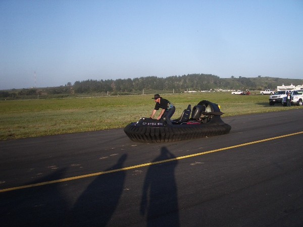 Hovercrafts rock!