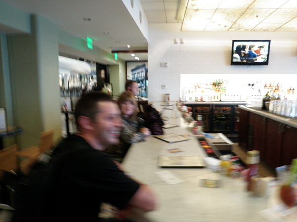Let's have a few cocktails first before boarding.