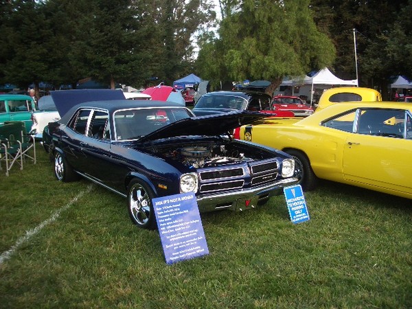 H2H 2010 car show 077