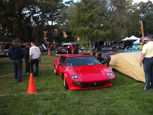 H2H 2010 car show 078