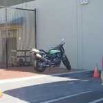 Poor Kawi, so so alone..............