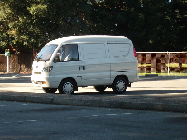 Now this is really a MINIVAN!!